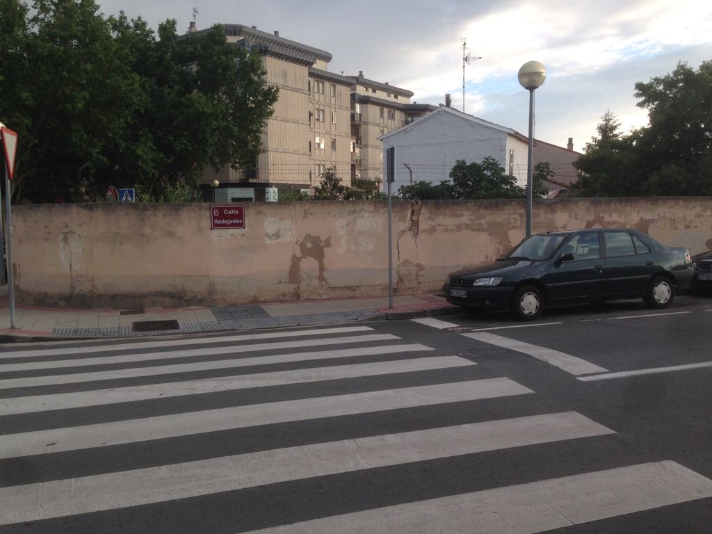Imagen 1 de CASA  Y TERRENO URBANO EN BARRIO DE YAGUE